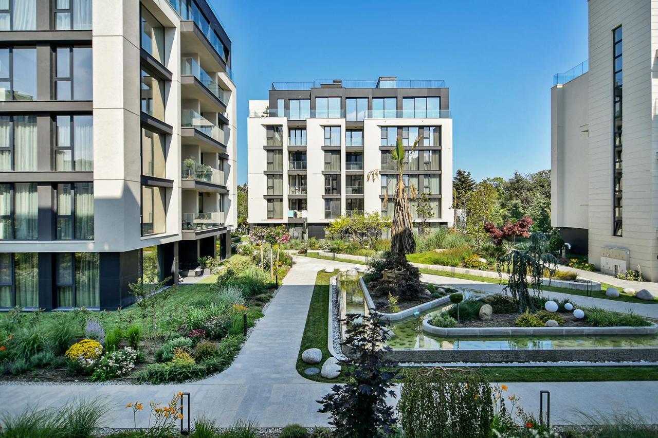 Sea Flats With Parking And Pool In Azur Residence Sweti Konstantin i Sweta Elena Zewnętrze zdjęcie